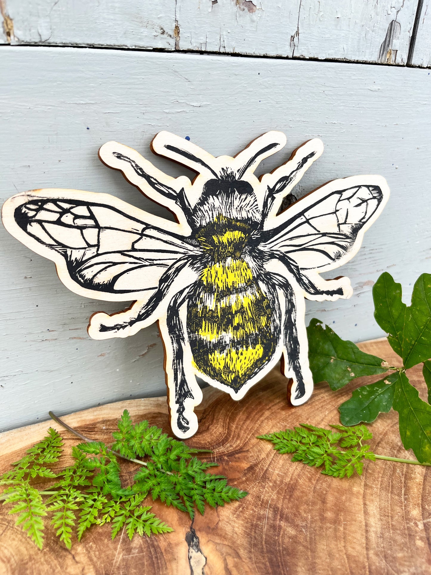 Bee Wooden Plaque - Hand Printed