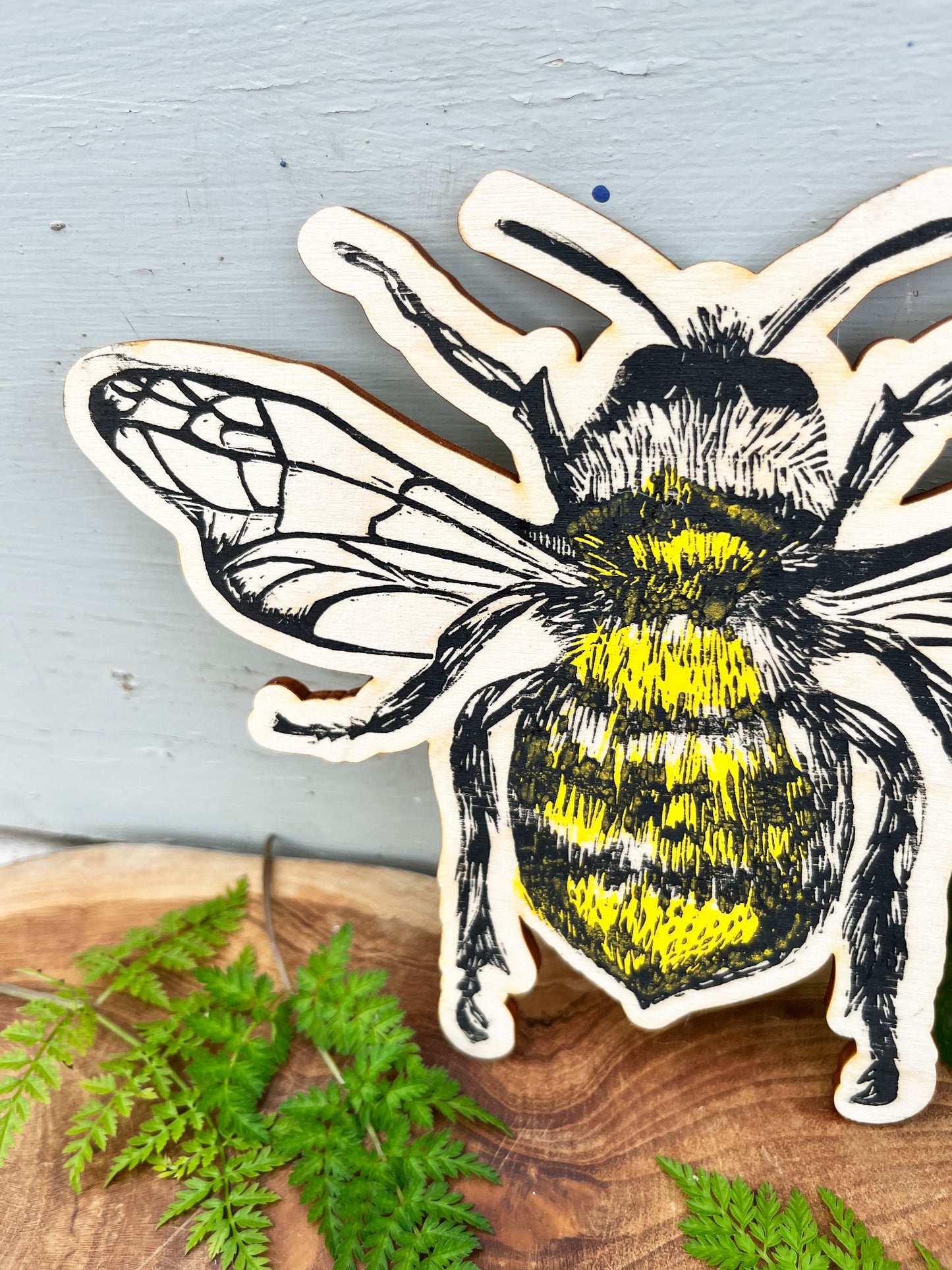 Bee Wooden Plaque - Hand Printed